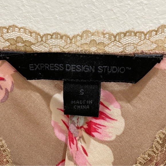 Express Silk Camisole Floral Lace Pink - Picture 8 of 9